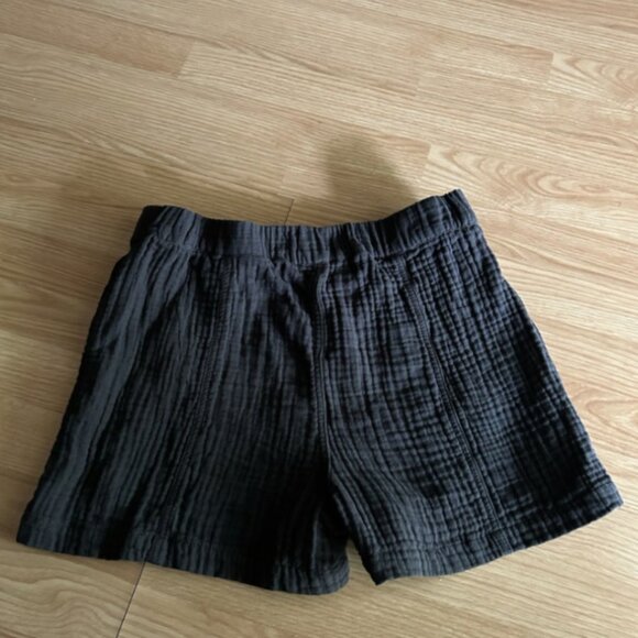 Madewell Dark Wash Pull on Shorts - Picture 2 of 2